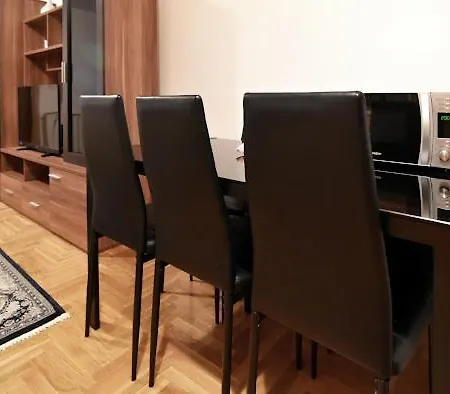 Apartamento Sara *
